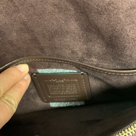 Coach tabby rivets 26 - new with tag has long strap blavk and brown color - Picture 5 of 11